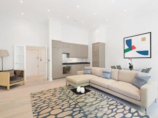 Apartment for sale in Knightsbridge, Greater London