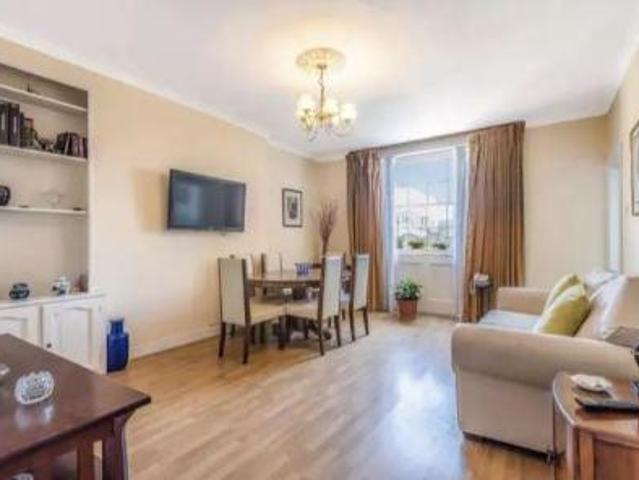 Apartment for sale in Knightsbridge, Greater London