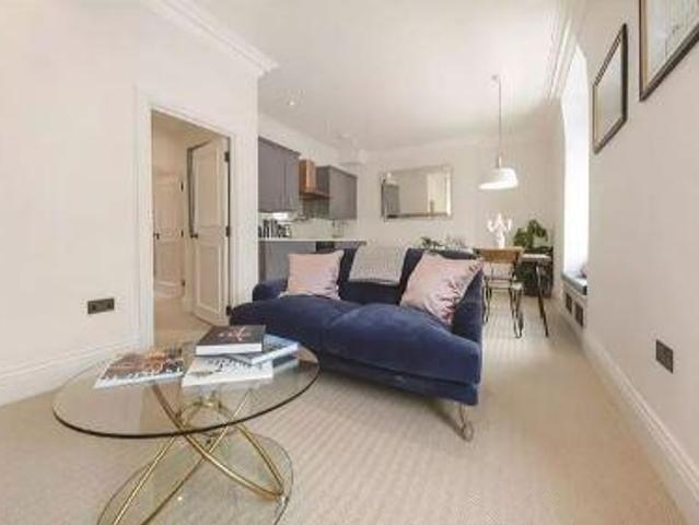 Apartment for sale in Knightsbridge, Greater London