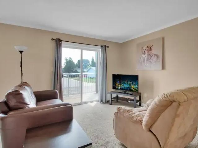 Condo for rent in Bruderheim, Alberta