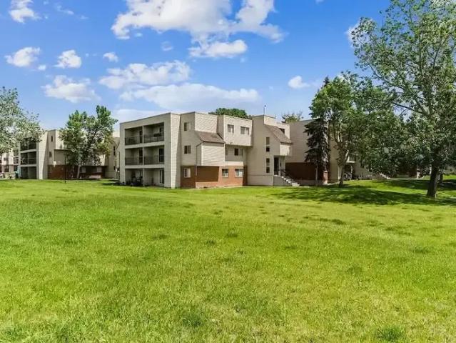 Condo for rent in Northwest, Alberta
