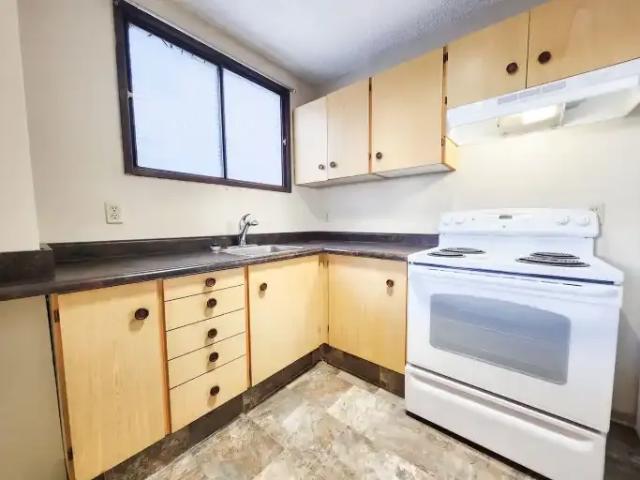 Condo for rent in Northwest, Alberta