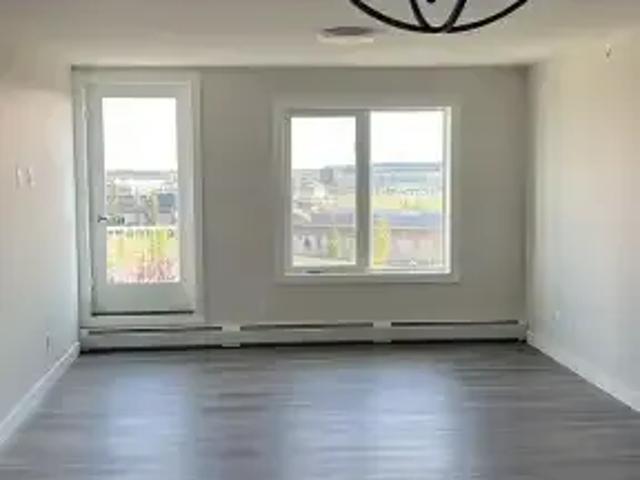 Condo for rent in Saddle Ridge, Calgary
