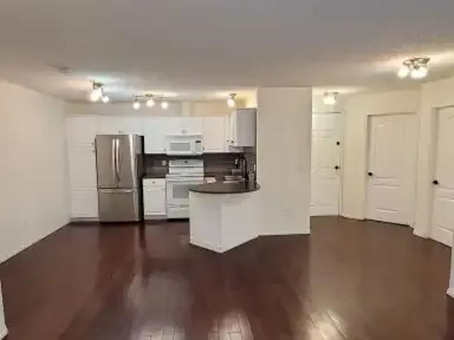Condo for rent in Signal Hill, Calgary
