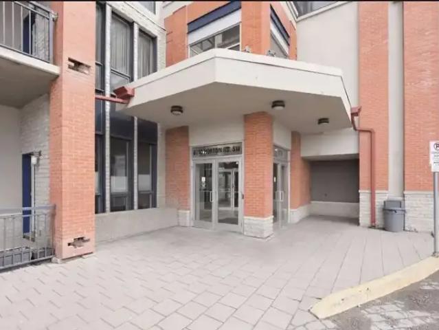 Condo for rent in Northwest, Alberta