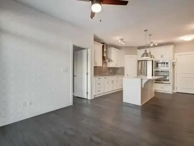 Condo for rent in Northwest, Alberta