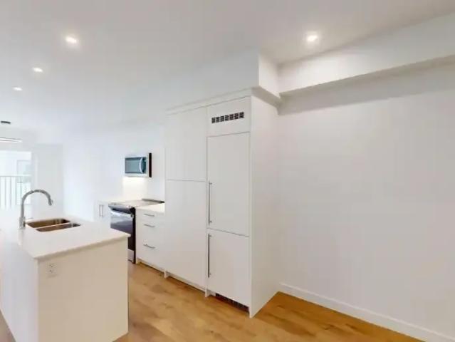 Condo for rent in Northwest, Alberta