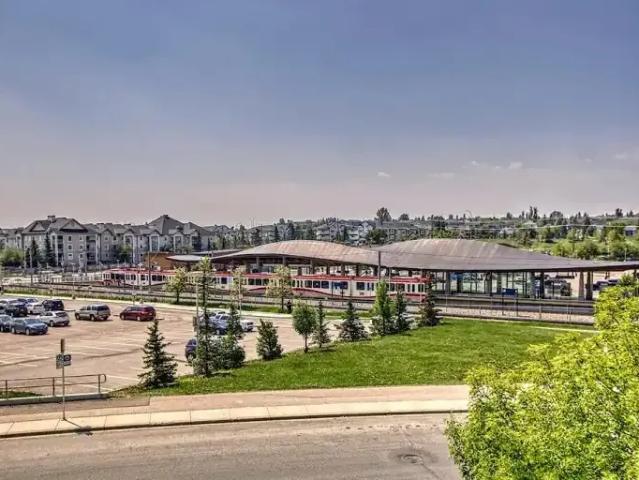 Condo for rent in Northwest, Alberta