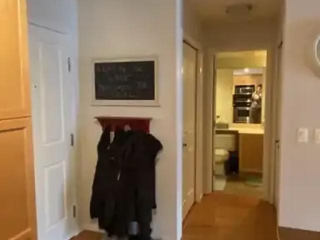 Condo for rent in Chestermere, Alberta