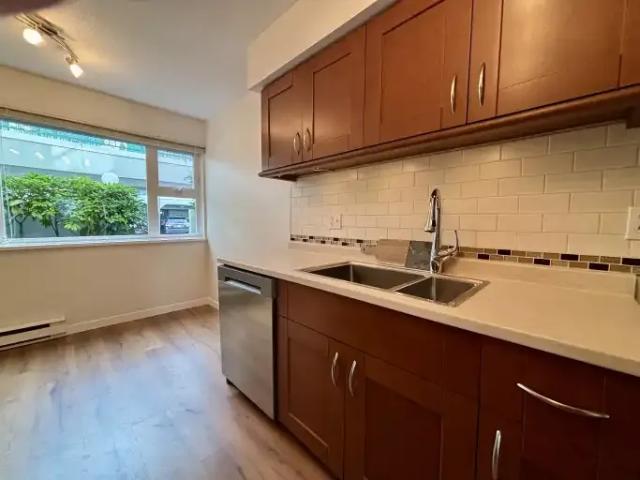 Condo for rent in Ladner, Delta