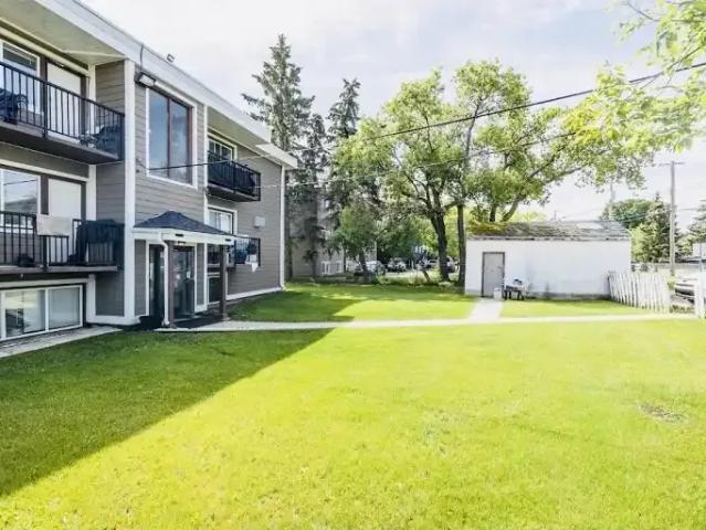 Condo for rent in West Jasper Place (Neighbourhood), Edmonton
