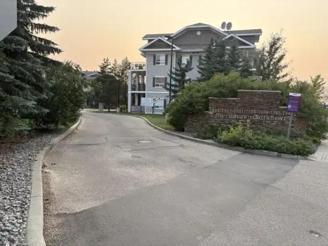 Condo for rent in Wedgewood, Alberta