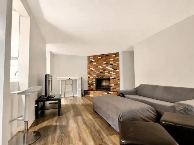 Condo for rent in Wedgewood, Alberta