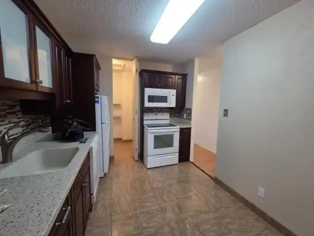 Condo for rent in Wedgewood, Alberta
