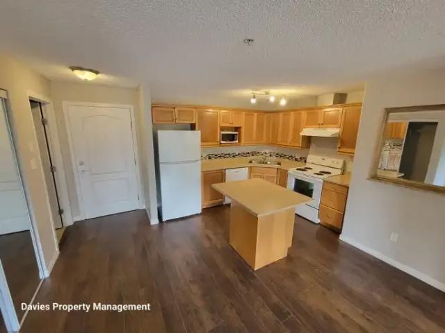 Condo for rent in Wedgewood, Alberta