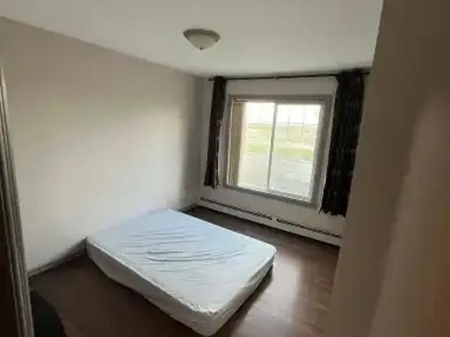 Condo for rent in Wedgewood, Alberta