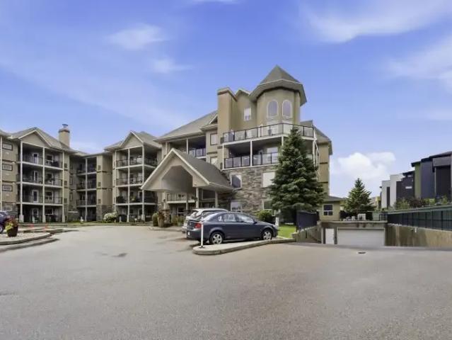 Condo for rent in Heritage Point, Edmonton