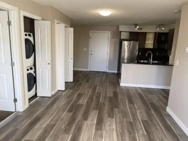 Condo for rent in Heritage Point, Edmonton