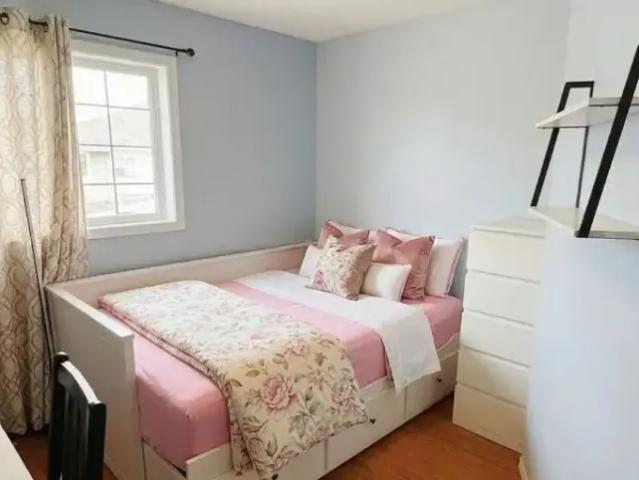 Condo for rent in Wedgewood, Alberta