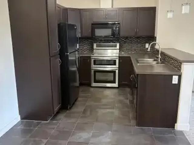 Condo for rent in Wedgewood, Alberta