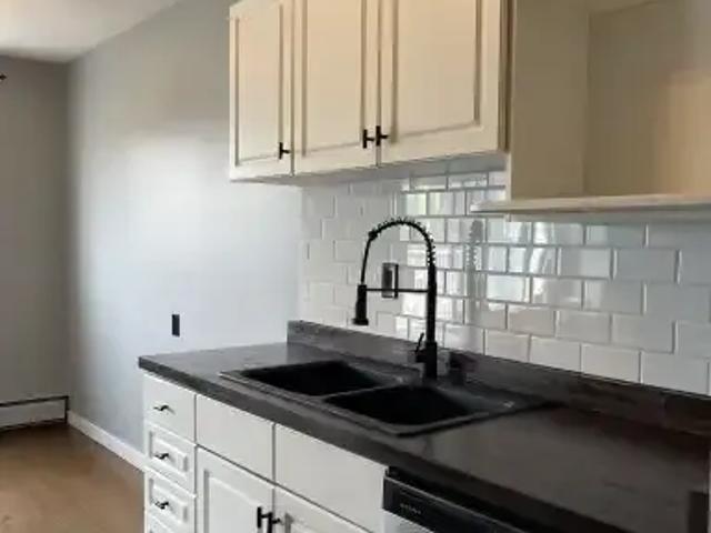 Condo for rent in Wedgewood, Alberta