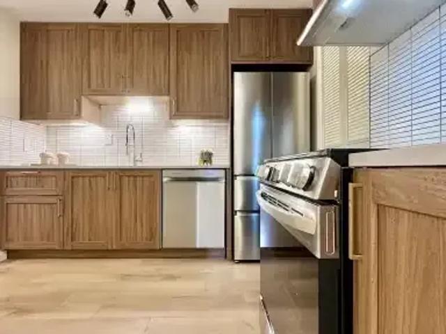 Condo for rent in Lymburn, Edmonton
