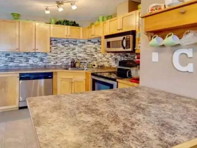 Condo for rent in Wedgewood, Alberta