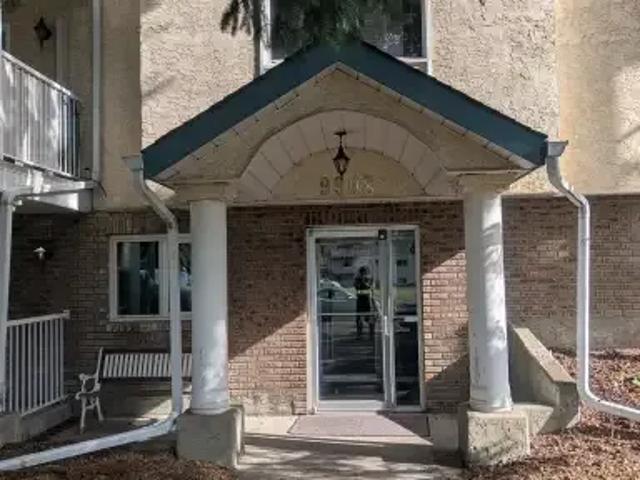 Condo for rent in Wedgewood, Alberta