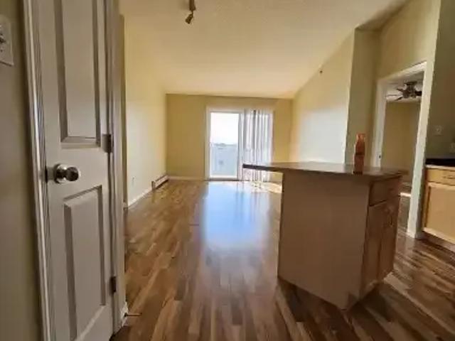 Condo for rent in Wedgewood, Alberta