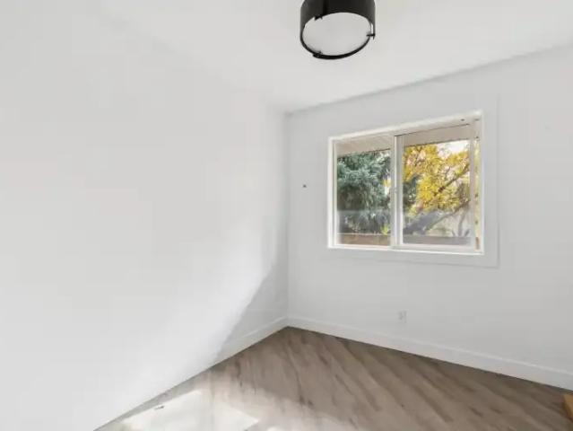 Condo for rent in Wîhkwêntôwin, Edmonton