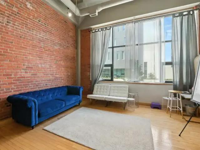 Condo for rent in Downtown, Edmonton