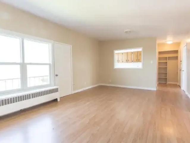 Condo for rent in Elliot Lake, Northeastern Ontario