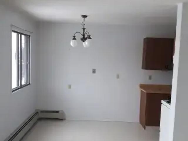 Condo for rent in Entwistle, Alberta