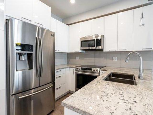 Condo for rent in Langley, British Columbia