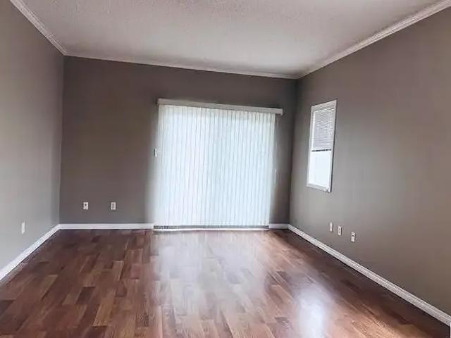 Condo for rent in Rolly View, Alberta