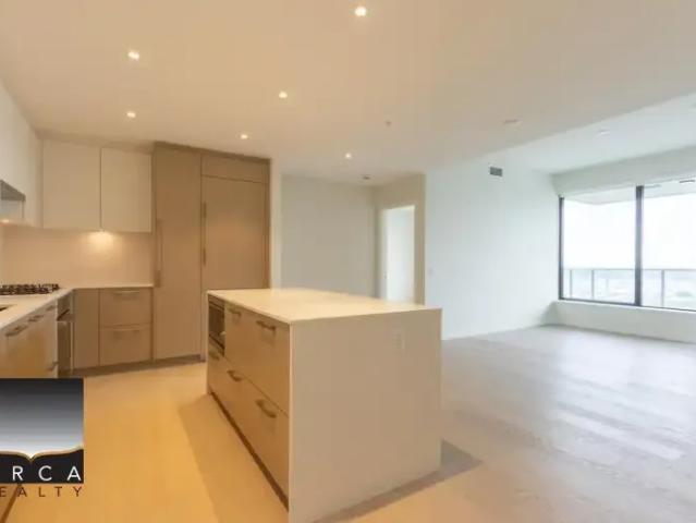 Condo for rent in North Vancouver, British Columbia