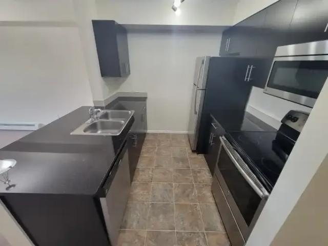 Condo for rent in Saint Albert, Alberta