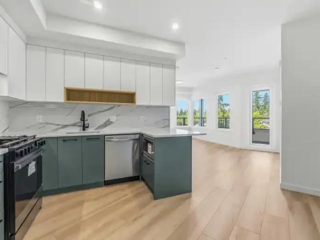 Condo for rent in Surrey, British Columbia