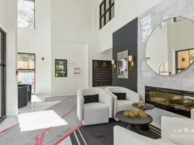 Condo for rent in Surrey, British Columbia