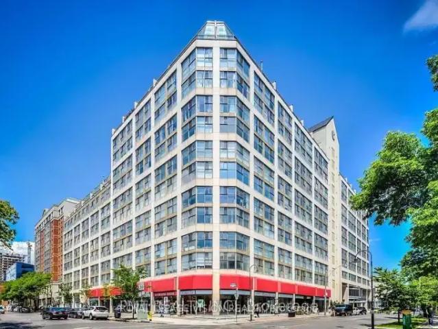 Condo for rent in Toronto Centre, Toronto