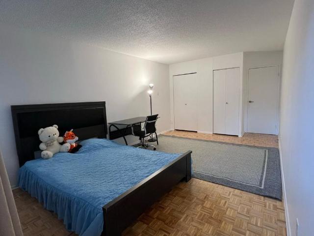Apartment for rent in Saint-lambert, Quebec