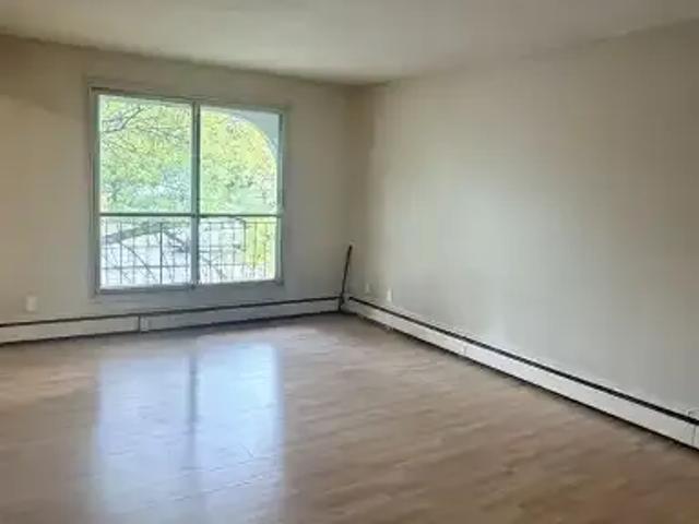 Condo for rent in Mill Creek South, Edmonton