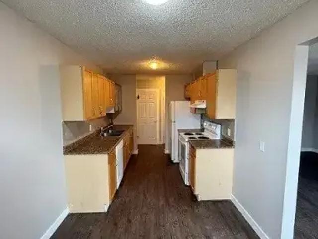 Condo for rent in Wedgewood, Alberta