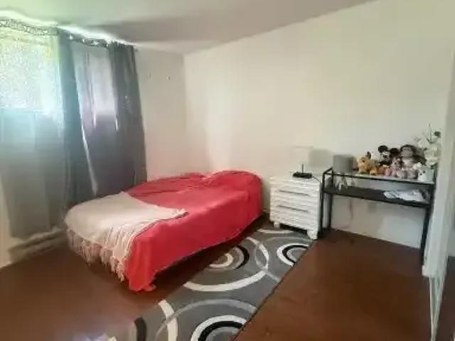 Condo for rent in St. Leonard's, Quebec
