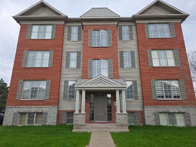 Apartment for rent in Brossard, Quebec