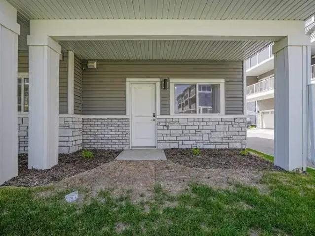 Condo for rent in Chestermere, Alberta