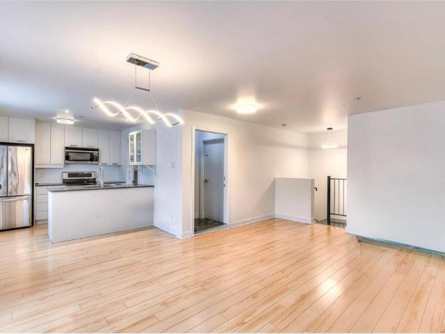 Apartment for rent in St. Leonard's, Quebec