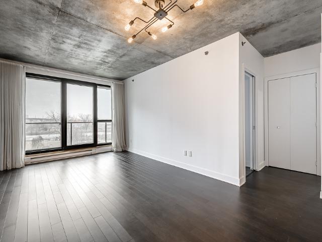 Apartment for rent in St. Leonard's, Quebec