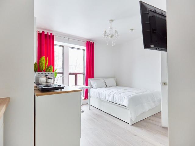 Apartment for rent in St. Leonard's, Quebec