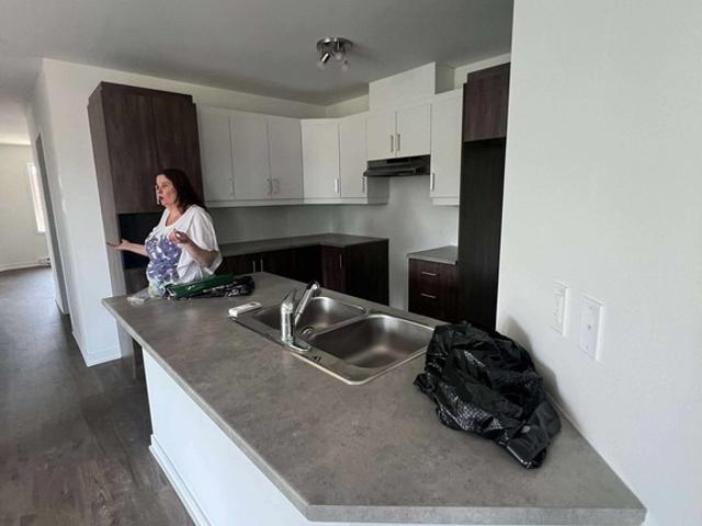 Apartment for rent in Les Moulins, Quebec